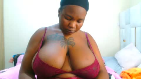 Snapshot of busty_mellons69 chatting on June 23, 2026, 10:02 am busty_mellons69 online show from June 23, 2026, 10:02 am
