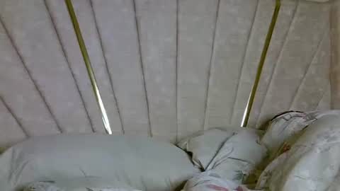Snapshot of bustycarol chatting on May 25, 2026, 9:21 pm bustycarol online show from May 25, 2026, 9:21 pm