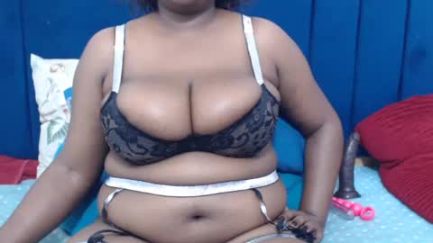 Snapshot of bustychocx chatting on August 2, 2026, 3:43 pm bustychocx online show from August 2, 2026, 3:43 pm