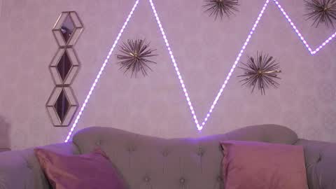      online between 6AM and 2PM EET almost everyday. online show from October 13, 2025, 3:17 am