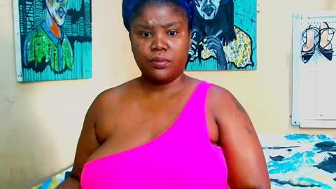 BUSTYQUEENB online show from March 17, 2026, 6:28 am