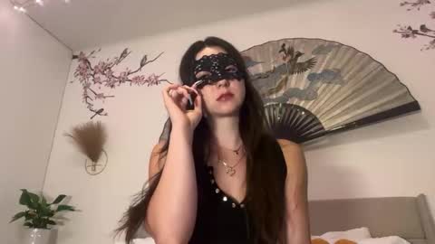 Snapshot of busy_bee69 chatting on June 1, 2026, 4:36 am busy_bee69 online show from June 1, 2026, 4:36 am