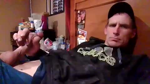 Snapshot of butt_truckin chatting on May 17, 2026, 10:28 pm butt_truckin online show from May 17, 2026, 10:28 pm
