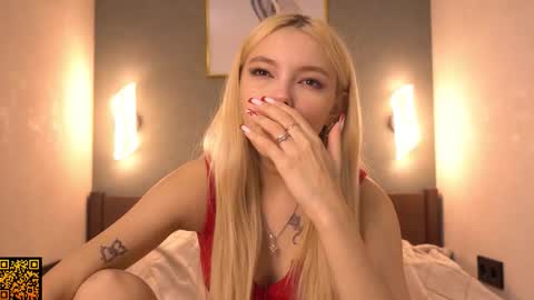 butteflai online show from December 17, 2025, 7:25 am