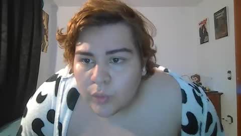 Snapshot of buttercup_milk chatting on January 12, 2026, 5:01 am Dylan online show from January 12, 2026, 5:01 am