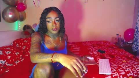 Snapshot of butterfly_rouse chatting on November 14, 2025, 11:46 pm butterfly_rouse online show from November 14, 2025, 11:46 pm