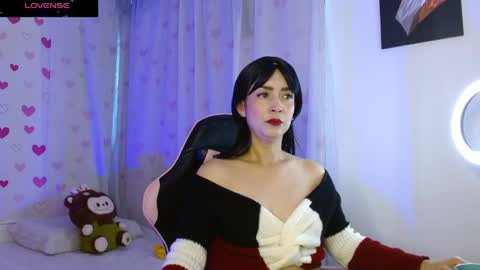 Snapshot of butterfly_xo chatting on June 8, 2026, 7:36 pm Antonella online show from June 8, 2026, 7:36 pm