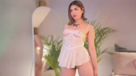 Lia Butterfly  online show from August 1, 2026, 12:15 pm