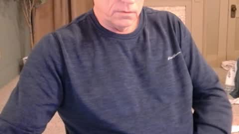 Snapshot of buttnakedfun954737 chatting on January 31, 2025, 10:10 am Miles online show from January 31, 2025, 10:10 am