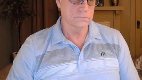 Snapshot of buttnakedfun954737 chatting on February 1, 2025, 9:54 am Miles online show from February 1, 2025, 9:54 am