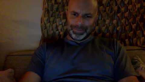 Snapshot of buurman1982isback chatting on December 2, 2025, 9:21 pm buurman1982isback online show from December 2, 2025, 9:21 pm