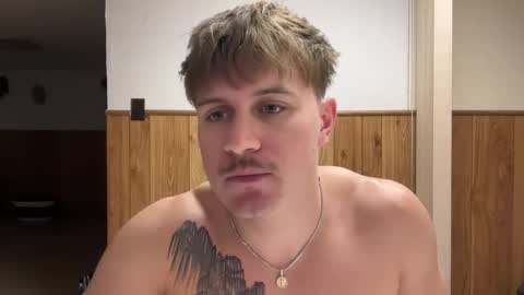 Snapshot of buzz5127 chatting on March 11, 2026, 5:35 am buzz5127 online show from March 11, 2026, 5:35 am