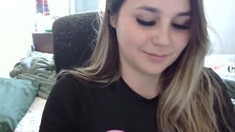 Snapshot of bxbydior chatting on September 12, 2025, 6:08 pm bxbydior online show from September 12, 2025, 6:08 pm