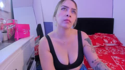     online show from December 11, 2024, 6:09 pm