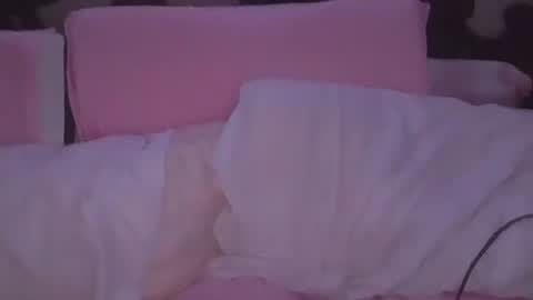 angel online show from September 18, 2025, 4:14 am