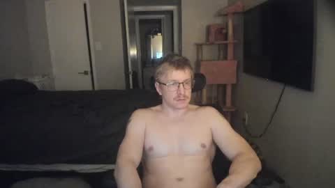 Snapshot of c00ki3m0nstr chatting on June 17, 2026, 2:14 am c00ki3m0nstr online show from June 17, 2026, 2:14 am