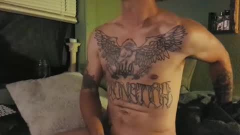 Snapshot of c4tf1sh chatting on November 15, 2025, 6:44 am 1DontR3member online show from November 15, 2025, 6:44 am