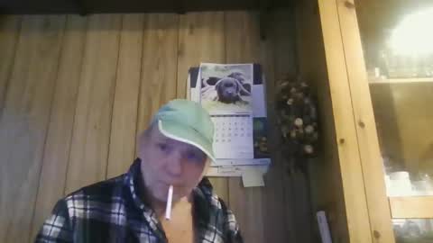 Snapshot of c4u58 chatting on September 25, 2025, 2:32 pm c4u58 online show from September 25, 2025, 2:32 pm