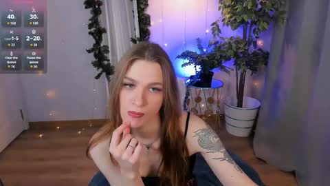 Polly online show from December 13, 2025, 9:20 pm