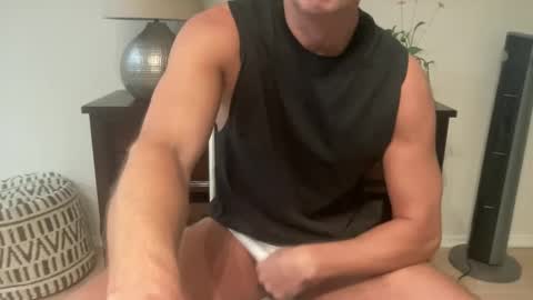 caexposer online show from October 3, 2025, 9:45 pm