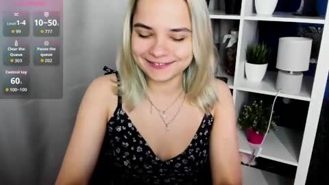Gina online show from July 23, 2026, 10:24 am