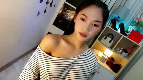caitlin online show from May 1, 2026, 7:29 pm