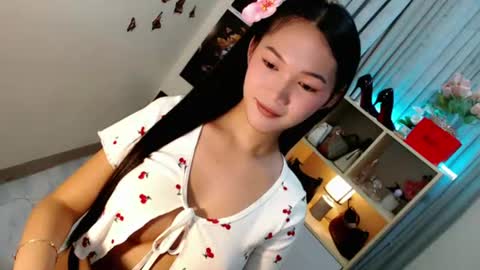 caitlin online show from July 21, 2026, 11:29 pm
