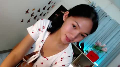 caitlin online show from July 23, 2026, 2:15 pm