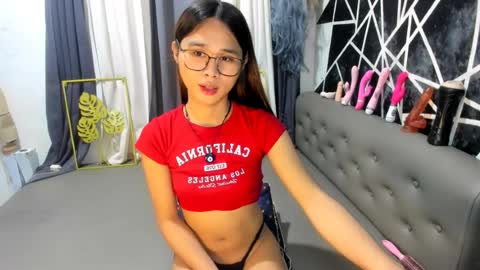 C A I T L Y N online show from July 13, 2026, 9:12 am