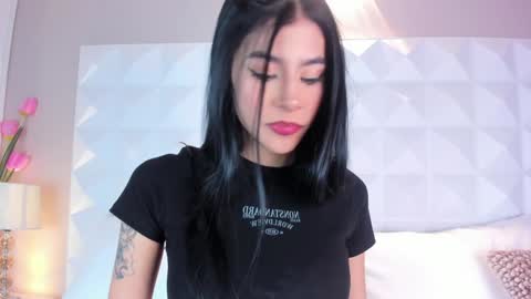 Caitlyn  online show from December 26, 2024, 5:19 pm