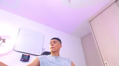 Valerio  online show from June 26, 2026, 8:57 pm