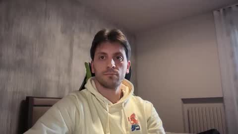 Marco online show from April 10, 2026, 4:23 pm