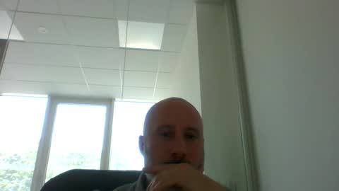 caldoski online show from April 30, 2026, 12:00 pm