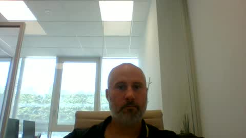 Snapshot of caldoski chatting on July 10, 2026, 11:24 am caldoski online show from July 10, 2026, 11:24 am