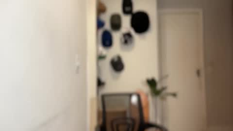 CaliforniaBrazilian online show from March 12, 2026, 11:44 pm