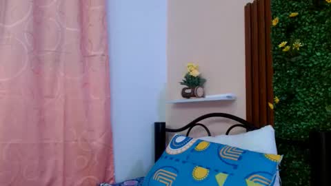 calimasalas2 online show from March 6, 2026, 1:24 am