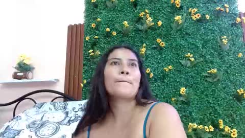 calimasalas2 online show from March 10, 2026, 1:10 am