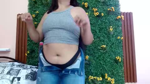 calimasalas2 online show from March 15, 2026, 3:51 pm