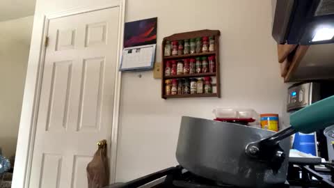 Snapshot of calishop1 chatting on November 20, 2025, 7:35 pm calishop1 online show from November 20, 2025, 7:35 pm