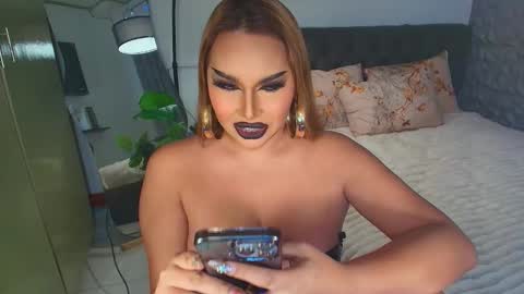 Snapshot of calista_palmer chatting on January 6, 2025, 4:44 pm Miss Jane Commander online show from January 6, 2025, 4:44 pm