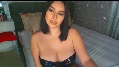 Snapshot of calista_palmer chatting on February 24, 2025, 1:21 pm Miss Jane Commander online show from February 24, 2025, 1:21 pm