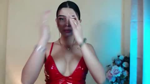 Anna online show from November 21, 2025, 9:46 pm