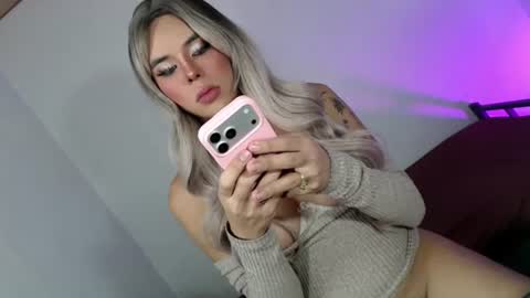 Snapshot of call_me_clara chatting on June 29, 2026, 1:12 am CALL ME CLARA online show from June 29, 2026, 1:12 am
