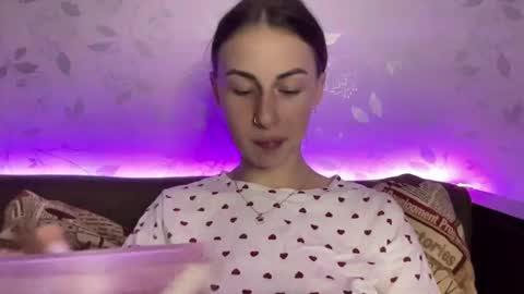 Anna online show from December 26, 2024, 7:27 pm