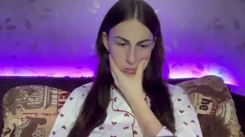 Anna online show from January 10, 2025, 8:26 pm