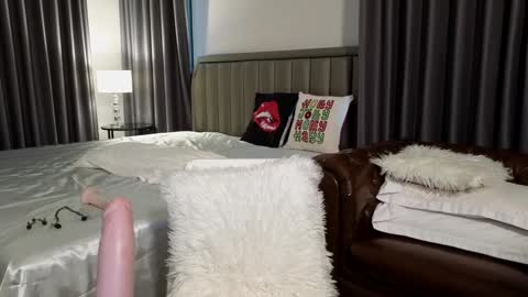 Snapshot of call_me_linda56 chatting on January 26, 2025, 9:08 am Call Me Linda online show from January 26, 2025, 9:08 am