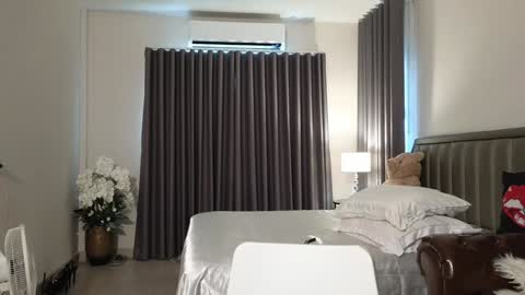 Snapshot of call_me_linda56 chatting on February 9, 2025, 2:38 am Call Me Linda online show from February 9, 2025, 2:38 am