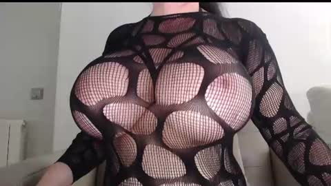 Snapshot of callme_kim chatting on June 13, 2026, 7:56 pm callme_kim online show from June 13, 2026, 7:56 pm