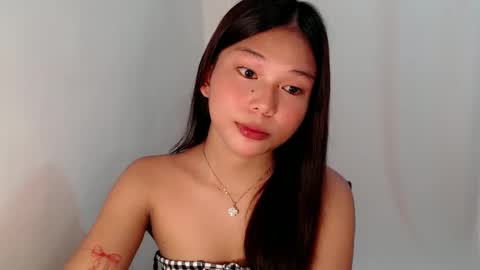 Snapshot of callme_remaxxx7 chatting on February 27, 2025, 1:27 am Rema online show from February 27, 2025, 1:27 am