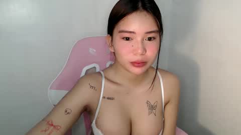 Snapshot of callme_remaxxx7 chatting on April 14, 2026, 8:48 pm Rema online show from April 14, 2026, 8:48 pm